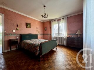  Maison � vendre 6 pi�ces 211 m�