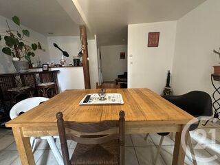  Immeuble à vendre 318 m²