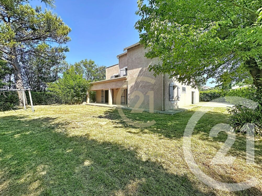 Maison 5 pièces 190 m² · à Aramon · 190 m² · 380 000 €