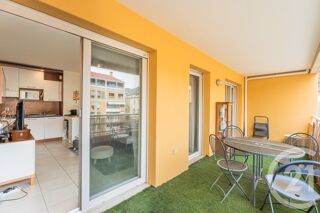 vente Appartement - 2 pièce(s) - 53 m² Nice (06300)