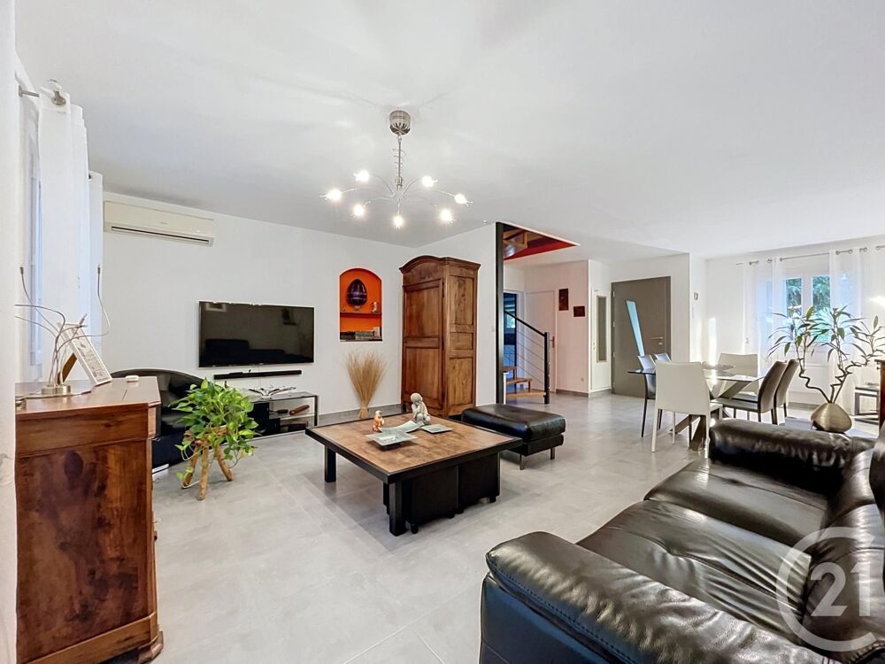 vente Maison - 6 pièce(s) - 163 m² Bagnols-sur-Cèze (30200)