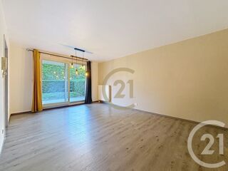  Appartement à louer 3 pièces 69 m²