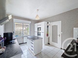  Maison � vendre 6 pi�ces 140 m�