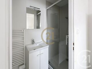  Appartement à louer 1 pièce 23 m²