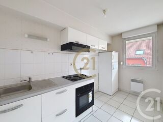  Appartement à louer 3 pièces 60 m²