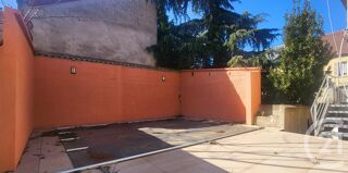  Maison � vendre 5 pi�ces 220 m�