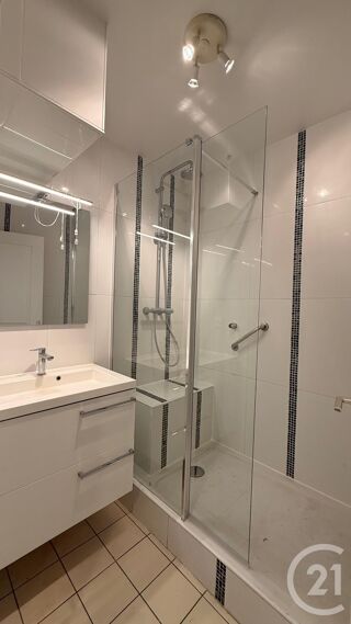  Appartement � louer 3 pi�ces 64 m�