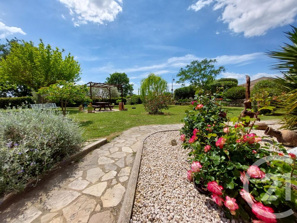  vendre  Maison Uzs (30700)