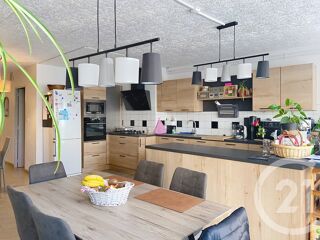  Appartement à vendre 6 pièces 144 m²