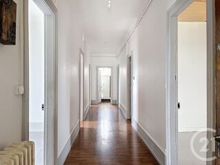  Appartement à louer 5 pièces 109 m² Montbeliard