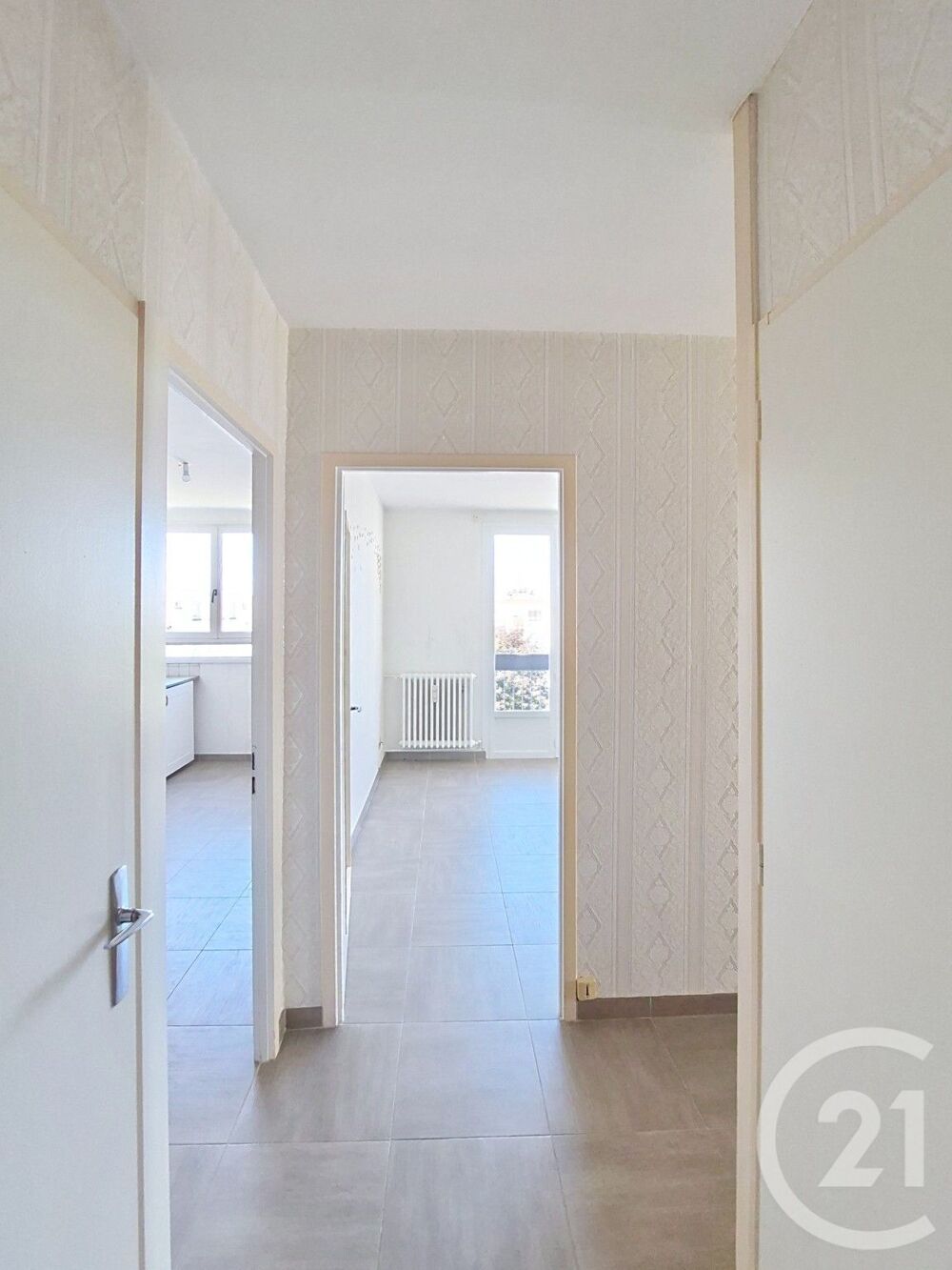 vente Appartement - 3 pièce(s) - 58 m² Chalon-sur-Saône (71100)