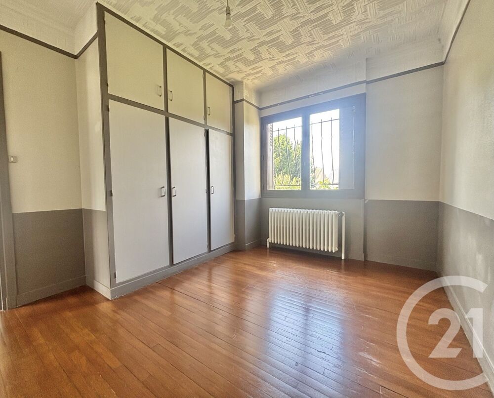 Votre agence Century 21 à le plaisir de vous proposer un....