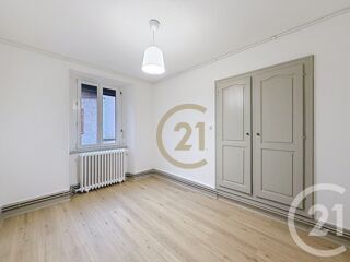  Appartement à louer 2 pièces 34 m²