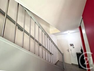  Appartement à louer 4 pièces 83 m²