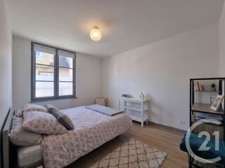  Appartement � louer 4 pi�ces 76 m�