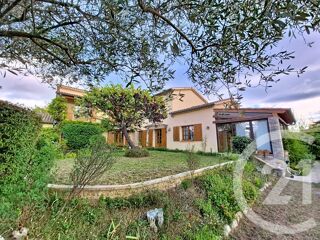  Maison  vendre 6 pices 340 m