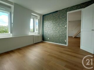  Appartement à louer 3 pièces 60 m²