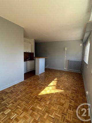  Appartement à louer 1 pièce 28 m²