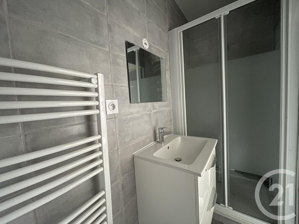 location Appartement - 1 pièce(s) - 24 m² Sainte-Suzanne (25630)