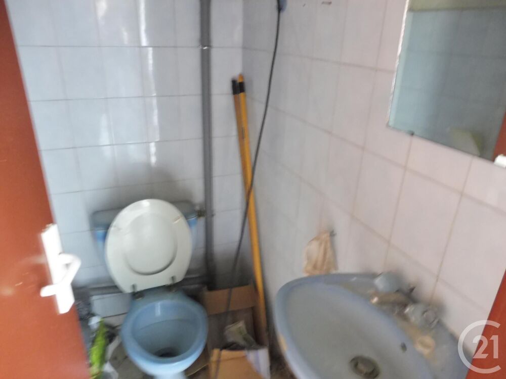 vente Autres - 52 m� Al�s (30100)