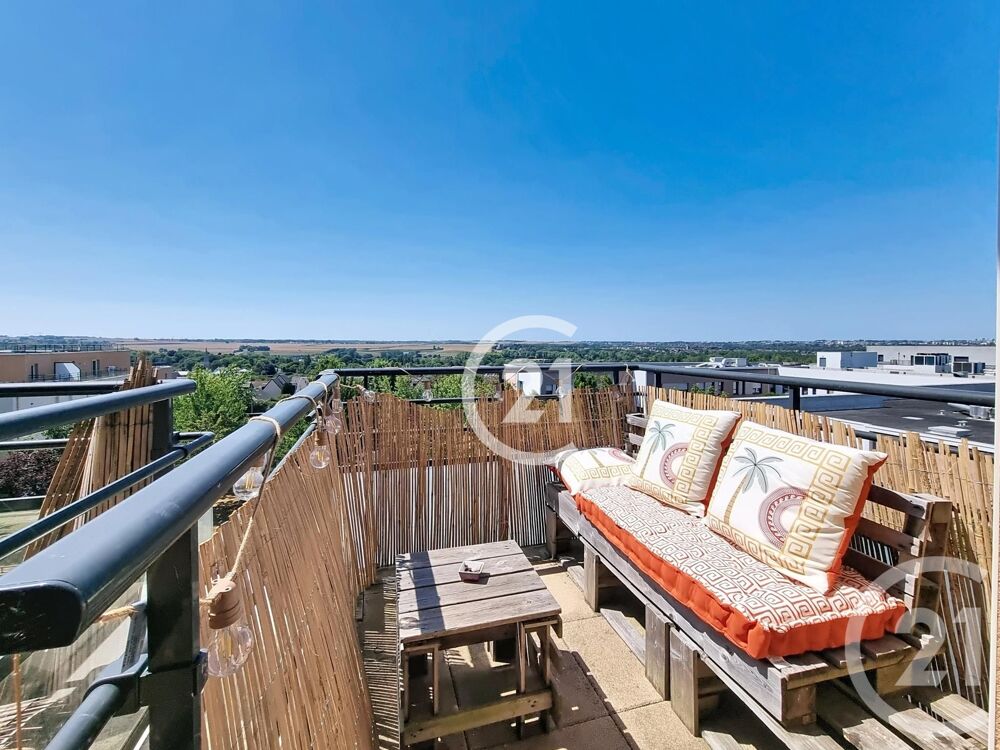 - Exclusivité - à FLEURY-SUR-ORNE, grand T2 de 56m² au 3....