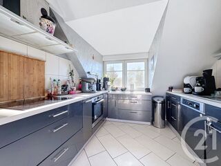 Appartement 3 pièces 86 m² · à Montreux Chateau · 86 m² · 125 000 €