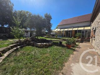  Maison à vendre 15 + pièces 318 m²