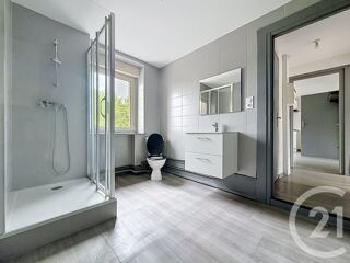  Appartement � louer 4 pi�ces 78 m�