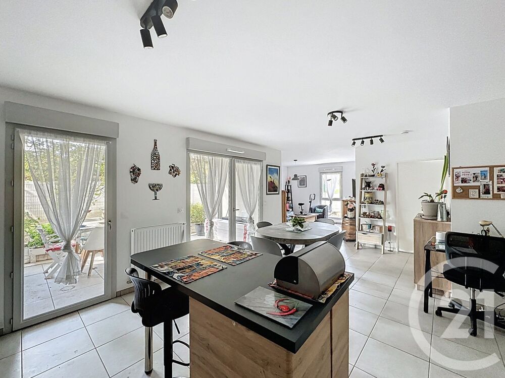 SEREZIN DU RHONE Découvrez ce charmant appartement T3 si....