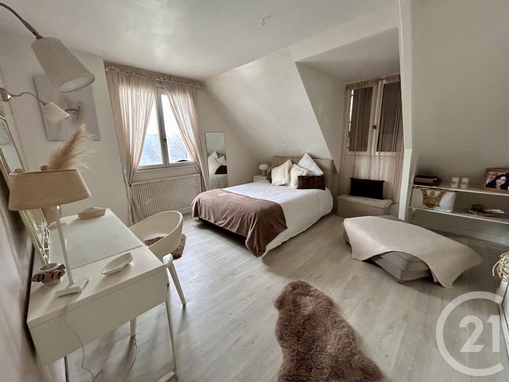 vente Maison - 7 pièce(s) - 213 m² Joué-lès-Tours (37300)