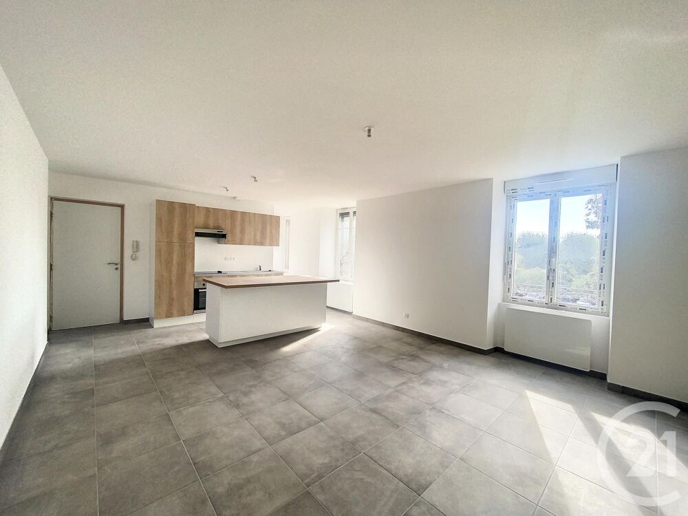 location Appartement - 2 pièce(s) - 53 m² Belfort (90000)