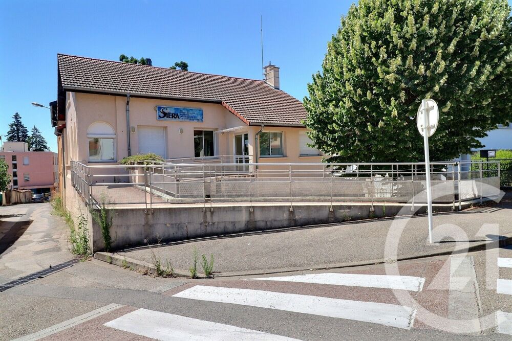 Votre agence Century 21 vous propose un local commercial....