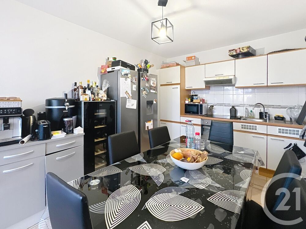 location Appartement - 2 pièce(s) - 43 m² Vieux-Charmont (25600)