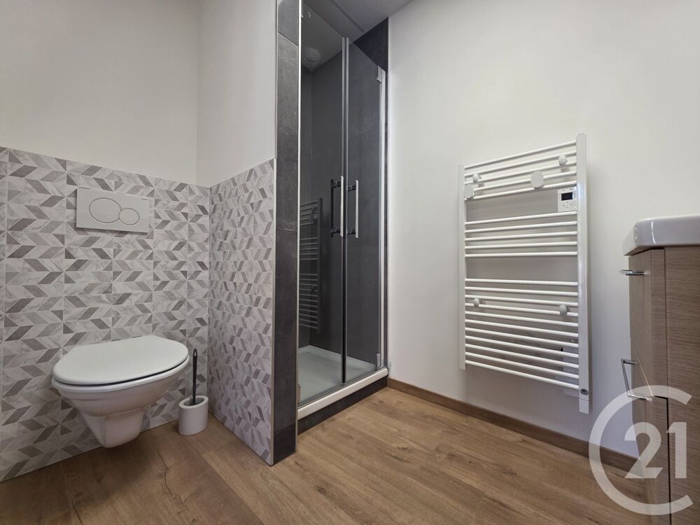 location Appartement - 1 pièce(s) - 30 m² Chalèze (25220)