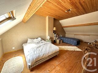  Maison  vendre 6 pices 195 m