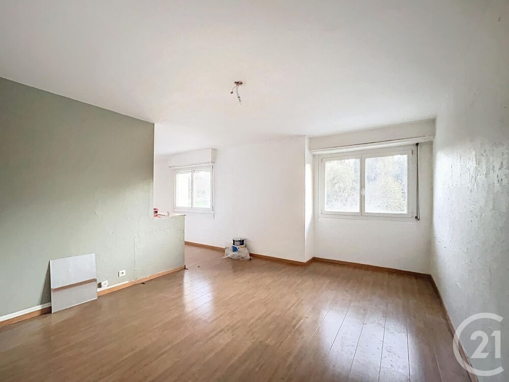 location Appartement - 4 pièce(s) - 97 m² Hérimoncourt (25310)