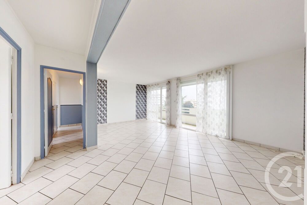 vente Appartement - 4 pièce(s) - 66 m² Saint-Quentin (02100)