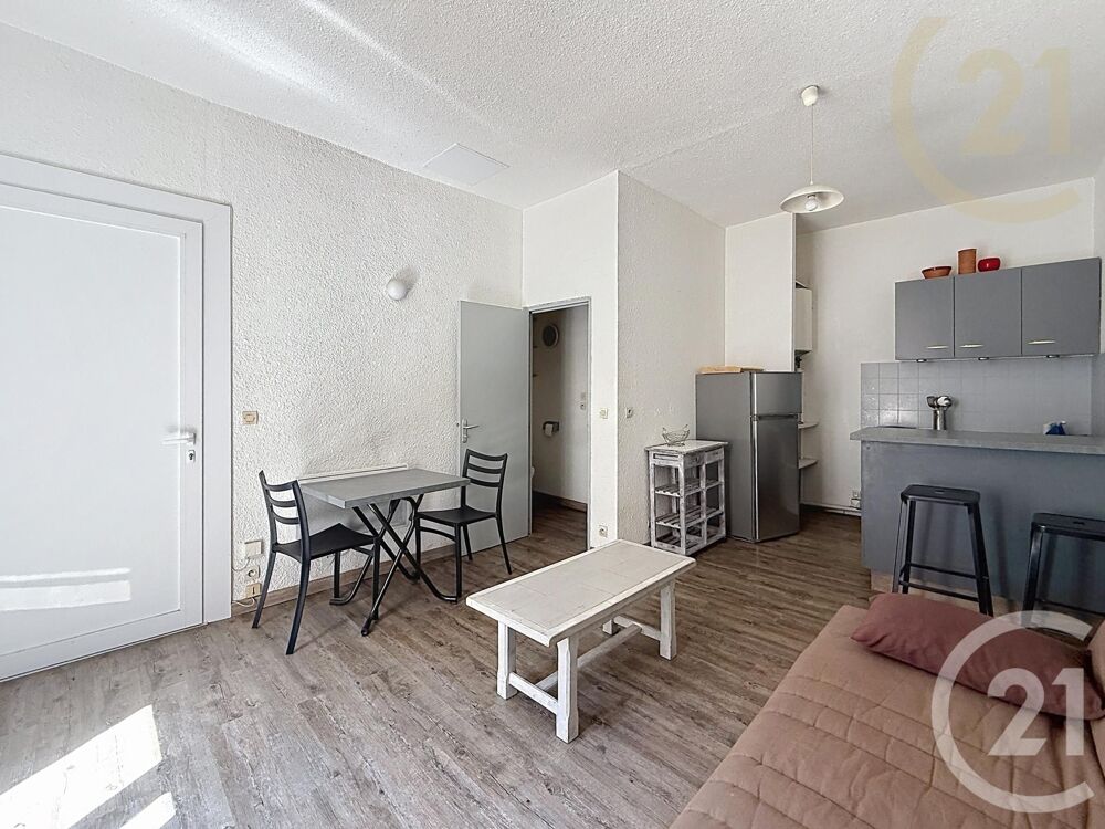 PERPIGNAN CENTRE JOLI STUDIO RÉNOVÉ ET ENTIÈREMENT MEUB....