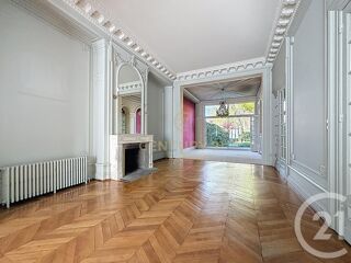  Maison � vendre 7 pi�ces 286 m�