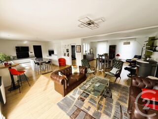  Maison � vendre 6 pi�ces 221 m�