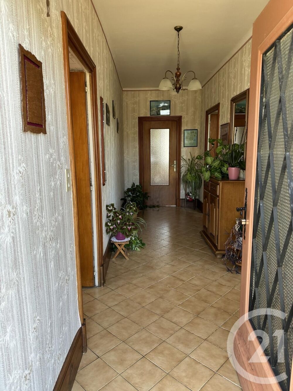 Cette maison de plain-pied est située sur la commune de ....