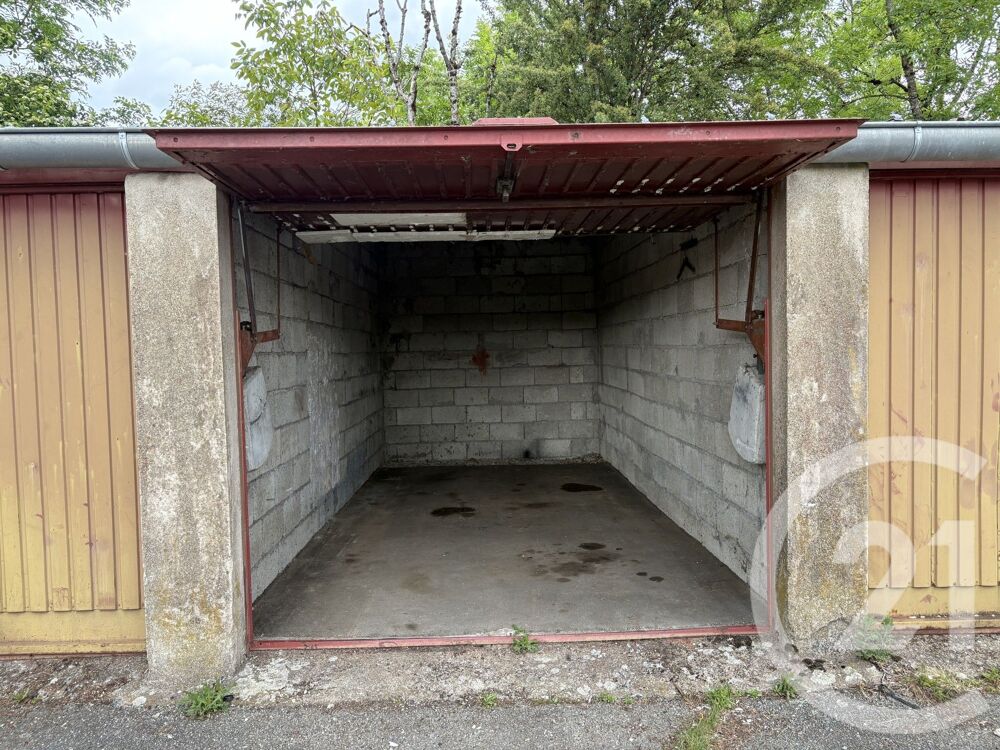 location Parking / Garage - 15 m² Montbéliard (25200)