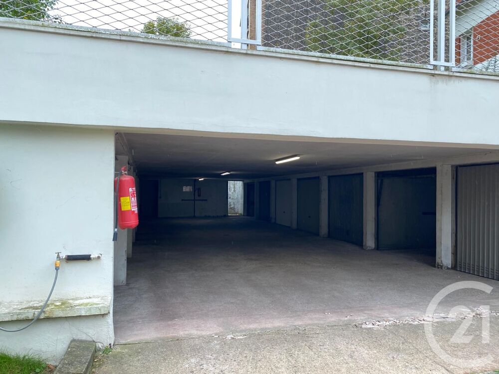 location Parking / Garage - 18 m² Asnières-sur-Seine (92600)