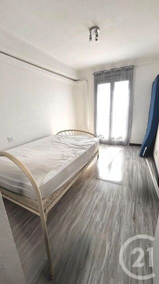  Appartement à louer 2 pièces 58 m²