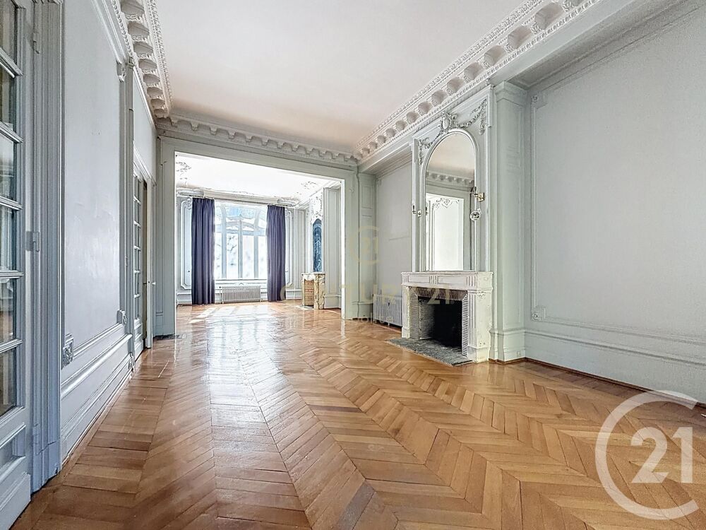 À VENDRE EN EXCLUSIVITÉ Maison bourgeoise de 292m² avec....