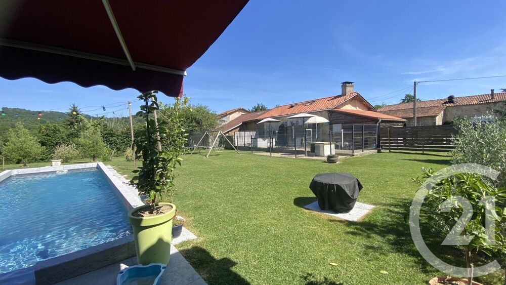 A découvrir sans tarder cette jolie maison sur le secteu....