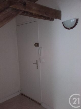  Appartement à louer 1 pièce 31 m²