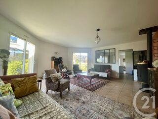  Maison � vendre 8 pi�ces 210 m�