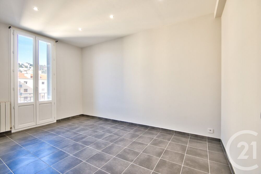 vente Appartement - 3 pièce(s) - 65 m² Nice (06300)