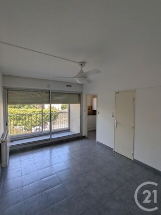  Appartement à louer 1 pièce 22 m²